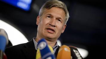 ulf poschardt tritt als herausgeber ab – „freiester mitarbeiter“ von springer
