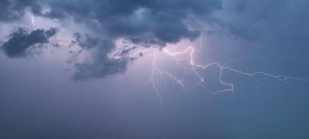 DWD warnt vor Gewitter und Sturmböen in Bayern