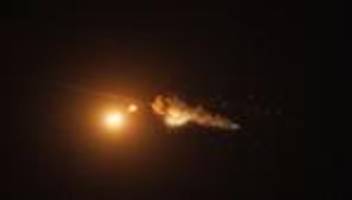 die lage im Überblick: russland beschießt ukraine massiv mit raketen und drohnen