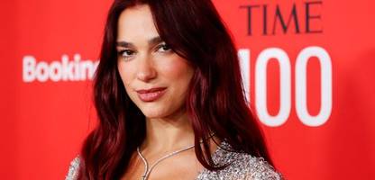 samsung gegen dua lipa: konzern weist vorwurf der unerlaubten werbung auf tv-karton zurück