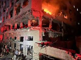 sieben tote, 50 verletzte: israel meldet angriff auf hamas-führer in gaza