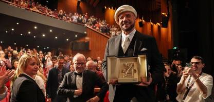 Filmfestspiele in Cannes: Festivalpräsident ehrt John Travolta