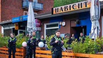 Irrer Zufall: Schüsse vor Kneipe in Barmbek-Nord führen Polizei zu Drogendealer