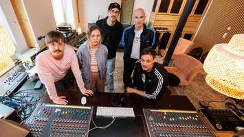 Spiel, Satz, Sieg: Ist Agassi die neue Hamburger Supergroup?