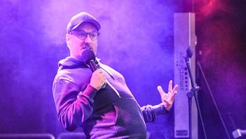 nach fast 25 jahren: der „quatsch comedy club“ ist zurück im imperial theater