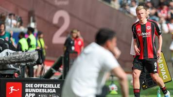 Jonathan Burkardt beleidigt Trainer Riera und kassiert 20.000-Euro-Geldstrafe