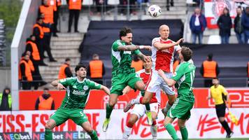 Liveticker für 3. Liga: Dreikampf um direkten Aufstieg