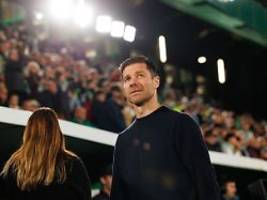 Verkündung in Kürze: Xabi Alonso soll taumelndem Premier-League-Riesen auf die Beine helfen