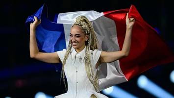 Frankreich setzte beim ESC auf den JJ-Effekt: Wie gut ist „Regarde!“?