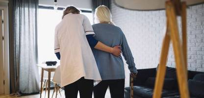 Pflege-Reform durch Nina Warken: Sparpläne könnten Armutsrisiko deutlich erhöhen