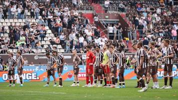 Liveblog: Rettet sich der FC St. Pauli gegen Wolfsburg in die Relegation?