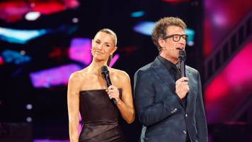 victoria swarovski fällt bei „let’s dance“ aus - fans feiern laura wontorra: „viel besser“