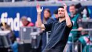 Fußballbundesliga: Eintracht Frankfurt trennt sich von Trainer Albert Riera