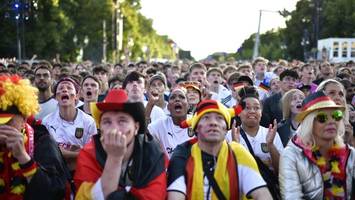 Doch keine Fanmeile am Brandenburger Tor – war sie überhaupt geplant?