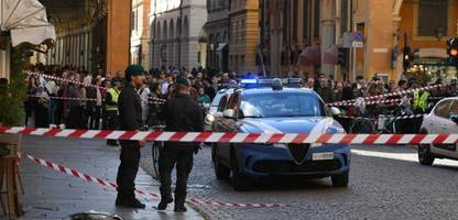 italien: schwerverletzter frau mussten nach amokfahrt beide beine amputiert werden