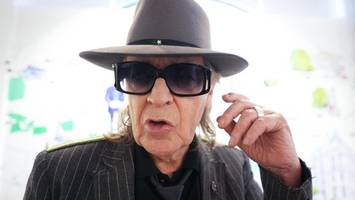 Zum 80. Geburtstag von Udo Lindenberg: Promis sorgen für besondere Überraschung