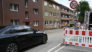Bauarbeiter sorgen für kleines Wunder: B73 in Harburg wieder freigegeben