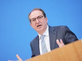 Bundespolitik: Bericht: Dobrindt plant Milliardenprogramm für Zivilschutz