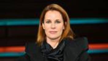 florence gaub: militärstrategin florence gaub erhält helmut-schmidt-zukunftspreis