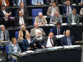 Partei immer rechtsextremer: Experte sieht massiv steigende Bereitschaft, AfD zu wählen