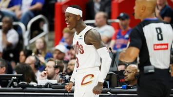 Sieg in Spiel sieben: Dennis Schröder zieht mit Cleveland ins NBA-Halbfinale ein