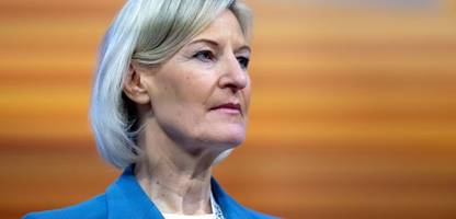 angelika niebler: eu-mitarbeiter-affäre befeuert politikverdruss