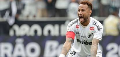 Fußball: Neymar (FC Santos) wird aus Versehen ausgewechselt - kurz vor Brasiliens WM-Kader-Bekanntgabe