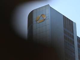 geplante Übernahme: commerzbank-vorstand lehnt unicredit-angebot ab