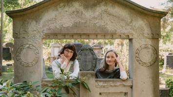 Death-Poetry-Abend: Sprechen über den Tod mit Leichtigkeit