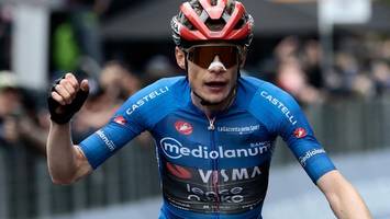 dominant auch (noch) ohne rosa: vingegaard auf triple-mission
