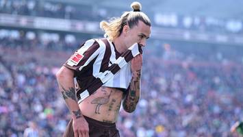 „Nicht Aufgabe des Kapitäns“: St.-Pauli-Sportchef Bornemann weist Irvine zurecht