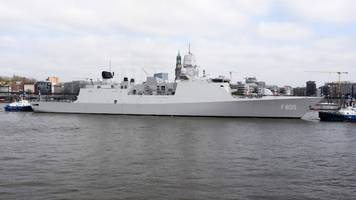 Ein 600 Millionen Euro teures niederländisches Kriegsschiff schießt Kampfdrohnen vor der britischen Küste ab