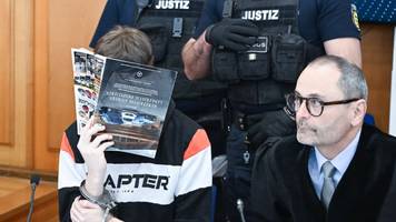 18-Jähriger fuhr Jungen (12) tot: Über sechs Jahre wegen Mordes