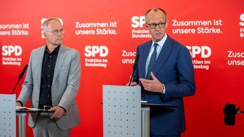 schuld daran ist nur die spd? der rudi-carrell-chor muss noch abwarten