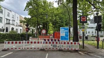Wichtige Straße in Hamburg gesperrt: Baustelle an der Alster verzögert sich