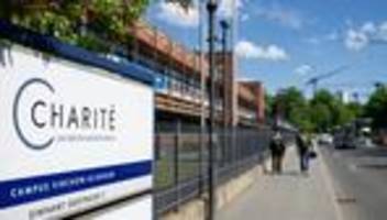 Viruserkrankung: Familie des Ebola-Patienten nun auch in Berlin