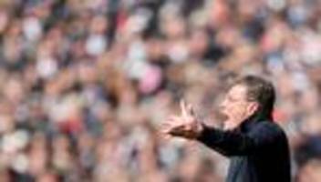 Vor Relegation gegen Paderborn: Der Retter? Wolfsburgs Hoffnung heißt Hecking