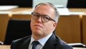 Mario Voigt: Gutachten enthält neue Plagiatsvorwürfe gegen Thüringer Regierungschef