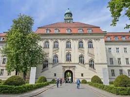 Gefahr für andere besteht nicht: An Ebola erkrankter US-Amerikaner wird in Berliner Charité behandelt