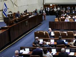 streit um wehrpflicht: israels parlament votiert in vorabstimmung für auflösung