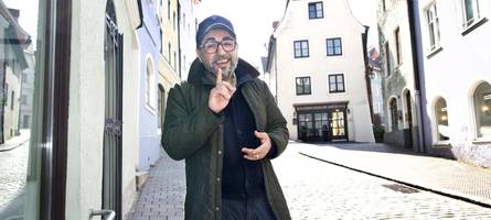 adnan maral alias vater metin kann sich ein „türkisch für anfänger“-revival vorstellen