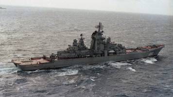 Mit 176 Startzellen kann Russlands Atomkreuzer mehr Raketen tragen als jedes US-Kriegsschiff – „Trump-Klasse” hat das Nachsehen