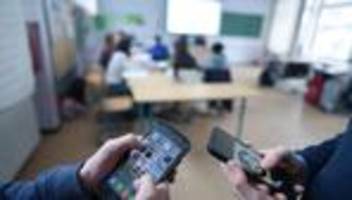 medien: aktionsrat bildung empfiehlt altersgrenzen für social media