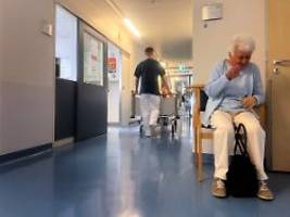 Beiträge müssen stabil bleiben: Arbeitgeber wollen Pflegesätze an Lebenserwartung koppeln