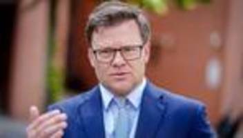 Erneuerbare Energien: Windkraft auf See: Minister Schneider fordert Vertragstreue