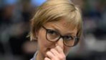 Renteneintritt mit 70?: Grünen-Chefin zu Rentendebatte: So kommen wir nicht voran
