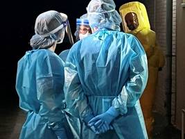 Charité in Berlin: Ebola-Patient sehr geschwächt, aber nicht in kritischem Zustand