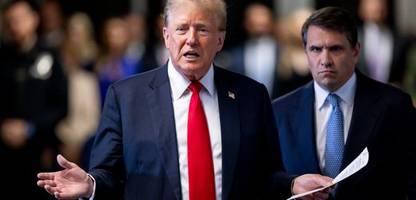 Donald Trump: Wie der US-Präsident die Staatskasse plündert, um seine Unterstützer zu belohnen