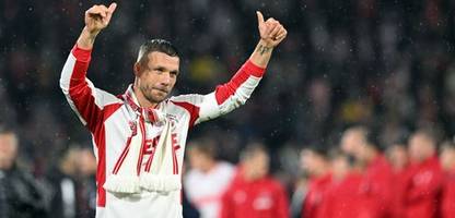 Lukas Podolski beendet seine Fußball-Karriere