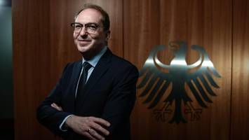dobrindt-ansage: „werden straftäter vom gefängnistor abholen und zurückführen“